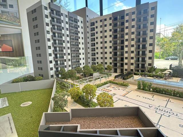 #934 - Apartamento para Venda em São Paulo - SP